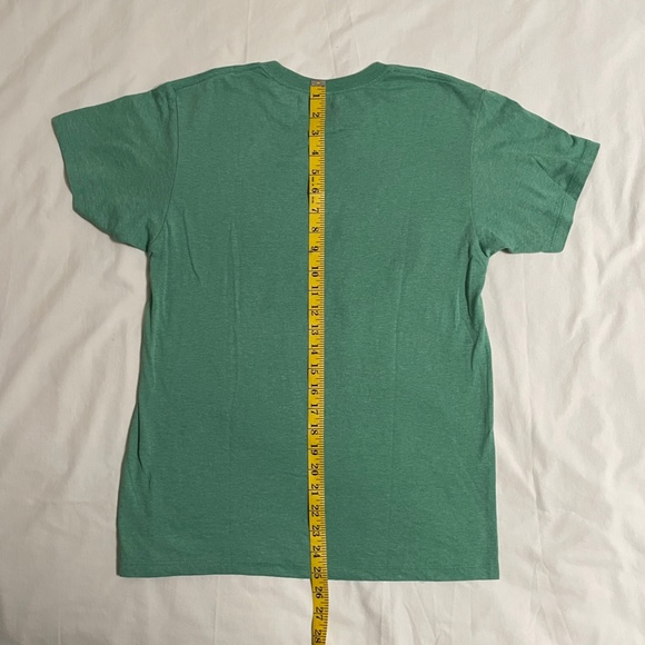 Small Zac Brown Band T-Shirt. Green. In great condition with no holes or stains. - Picture 5 of 5